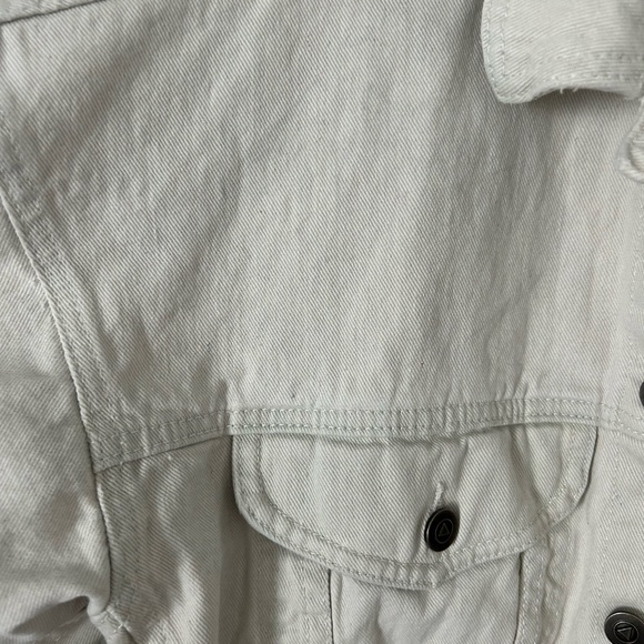 Cream denim jacket - Picture 3 of 5